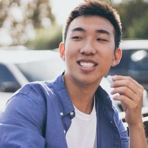 Meet your Posher, Joshua